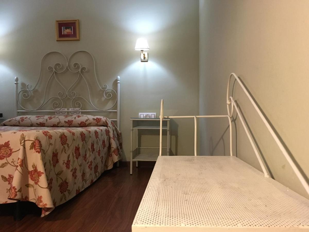 Hotel Atalayas サフラ エクステリア 写真