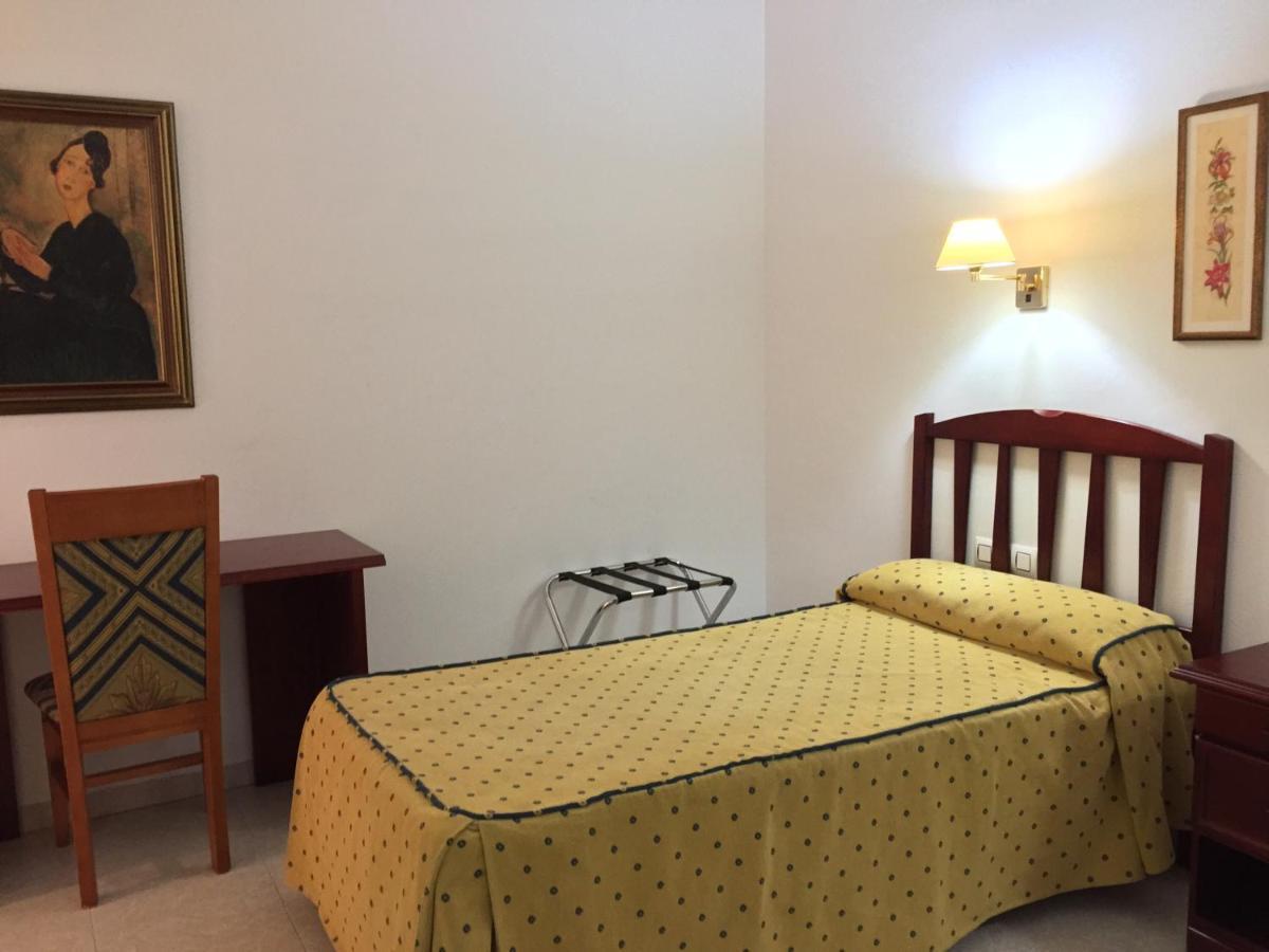 Hotel Atalayas サフラ エクステリア 写真